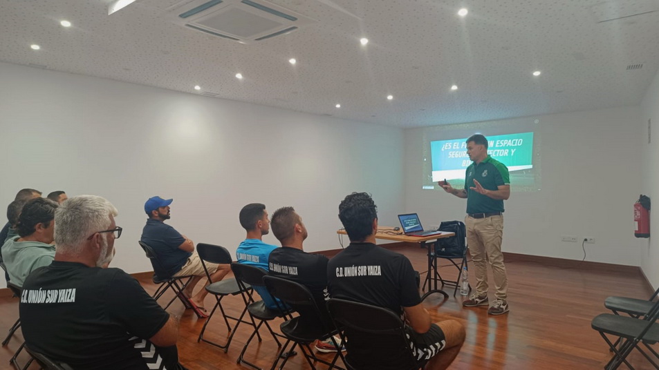 El US Yaiza se alía con el Racing de Santander para la protección del joven futbolista